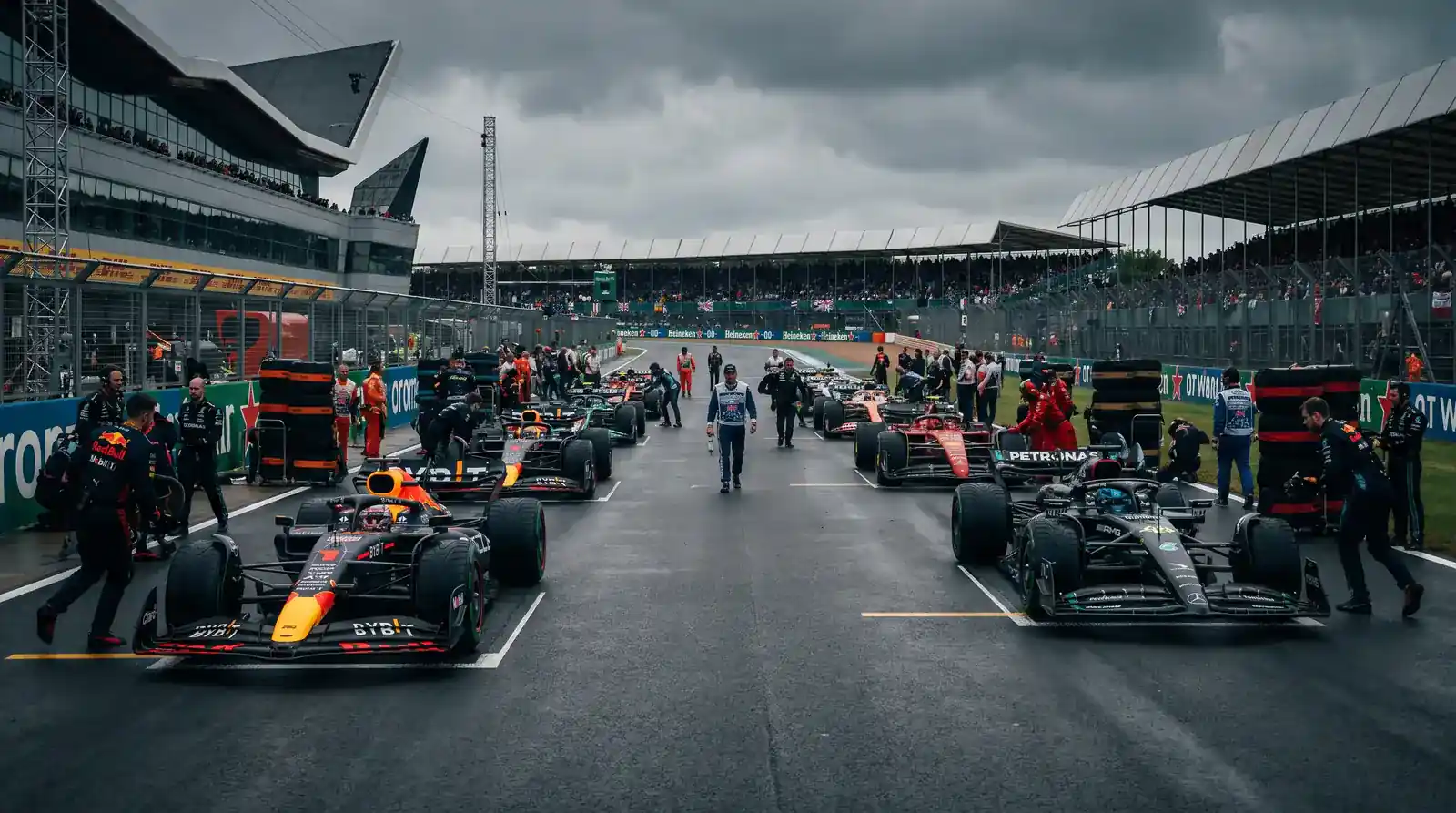 F1 sprint race start on Saturday with shorter distance grid formation